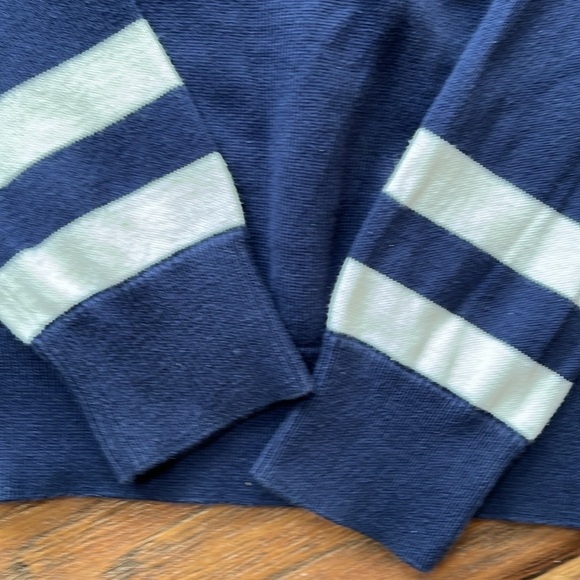 Lilly Pulitzer Sweater - Size Small - Picture 8 of 9